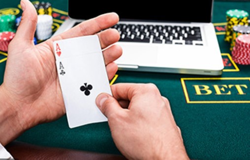 Online poker rooms